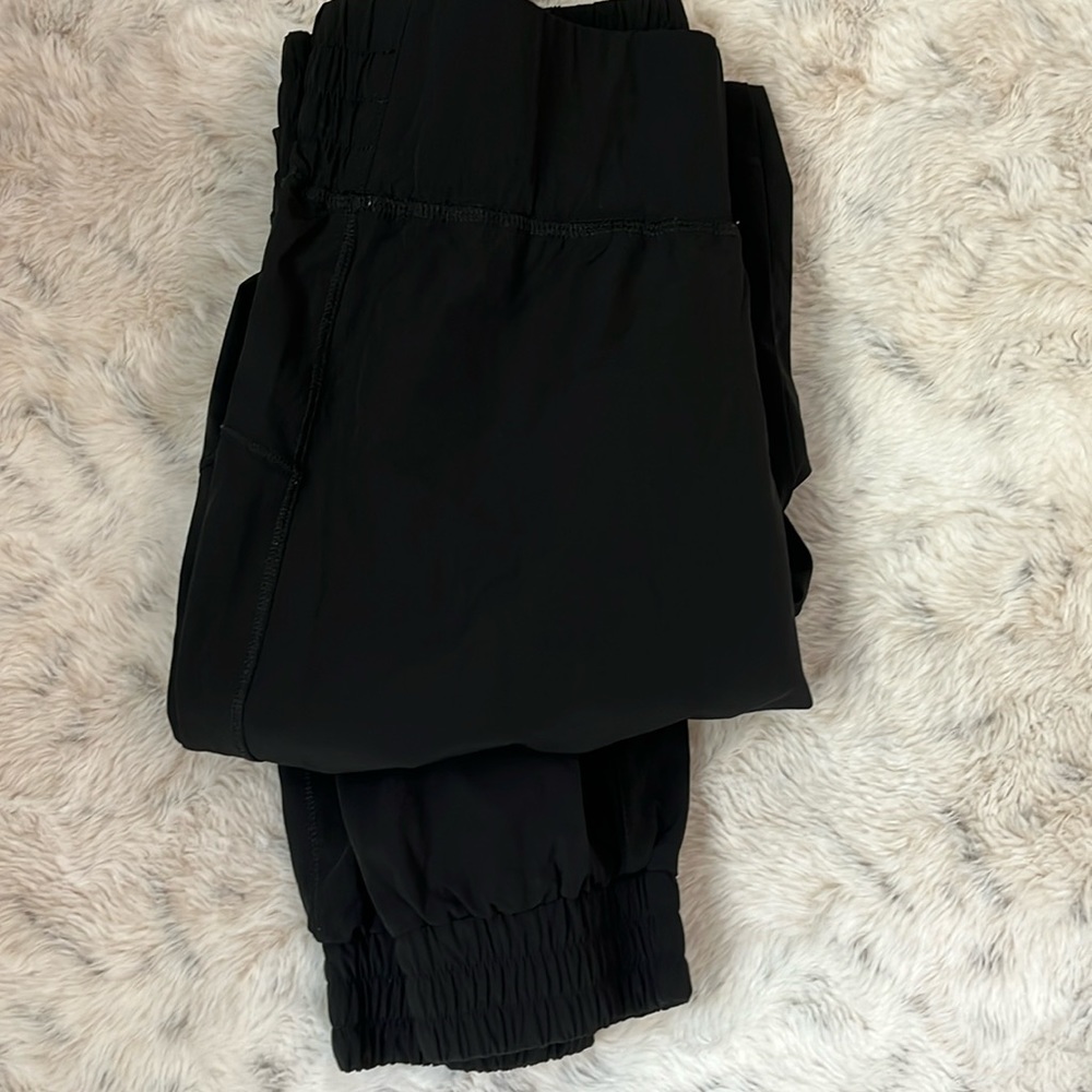 Halara joggers